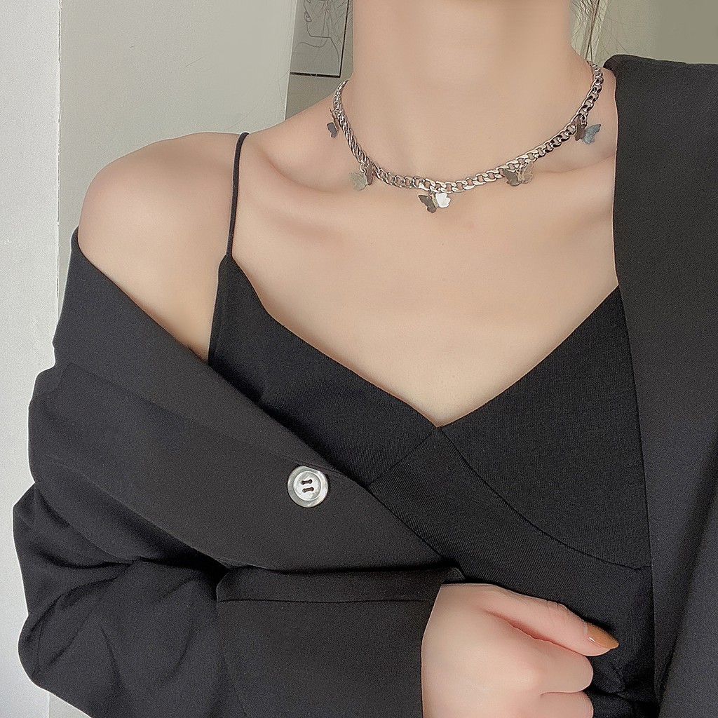 Vòng cổ thép titan mặt hình bướm thời trang tinh tế cho nữ
