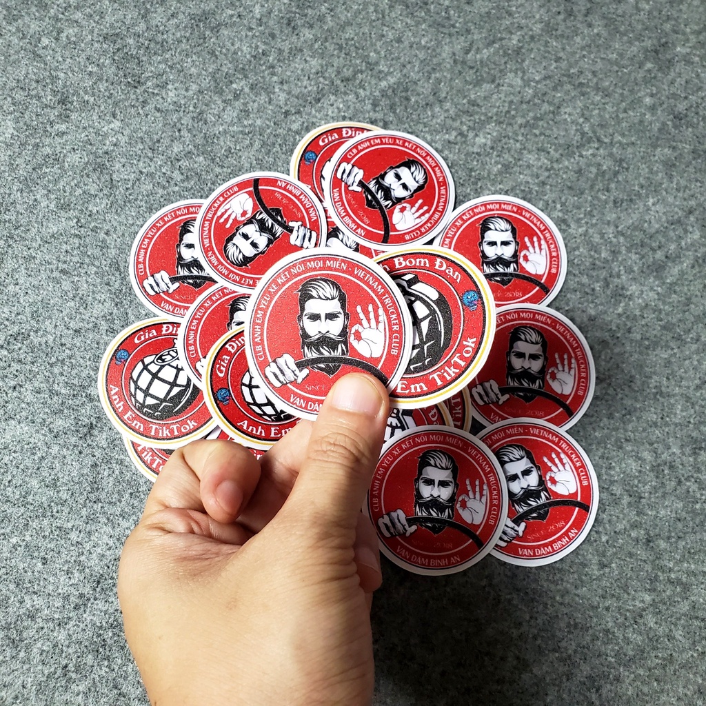 15 tem nhỏ hình CLB - Ông già - Bom Đạn kích thước 5,5cm