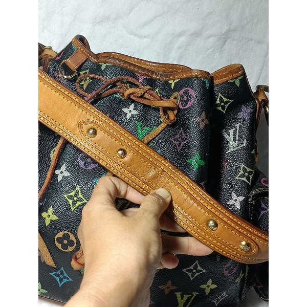 Túi xách si hiệu Lv