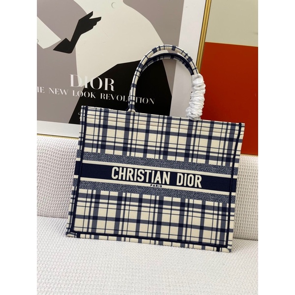 Túi xách size lớn cho nữ thương hiệu thời trang cao cấp Dior CD mẫu mới