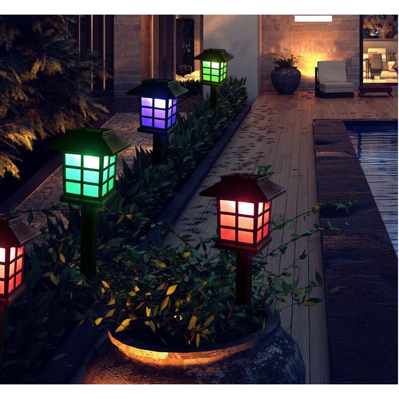 Đèn LED Năng Lượng Mặt Trời Chống Thấm Nước Hình Ngôi Nhà Trang Trí Sân Vườn