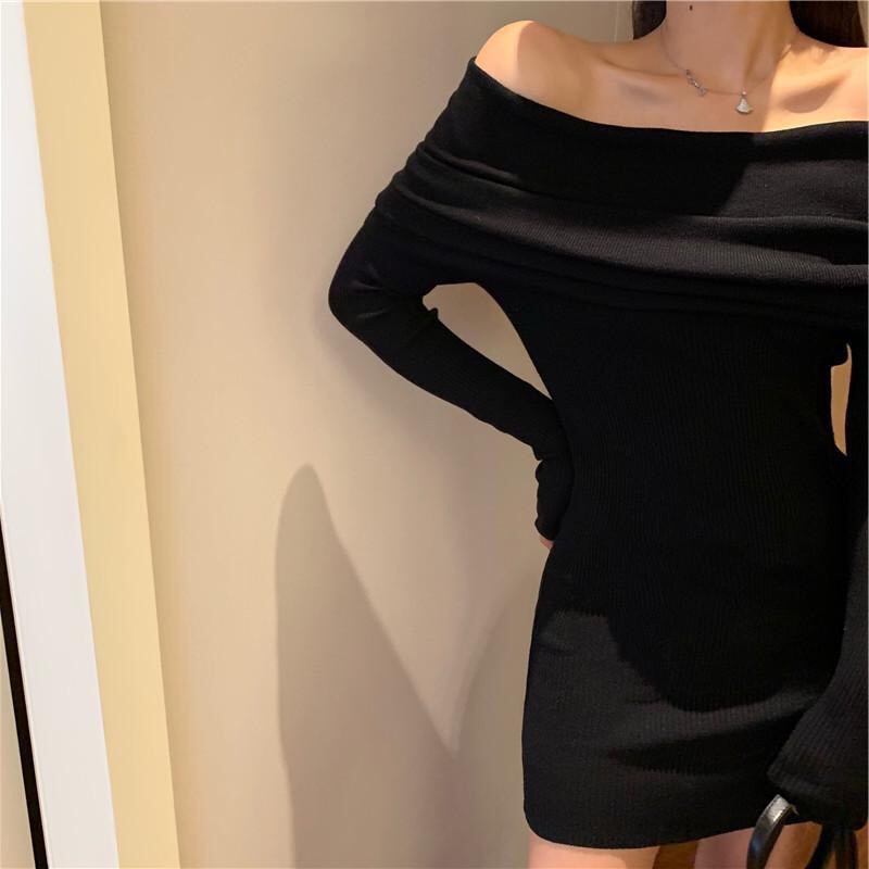 ĐẦM XINH ĐỎ ÔM BODY BỆT VAI BẢNG TO TET2