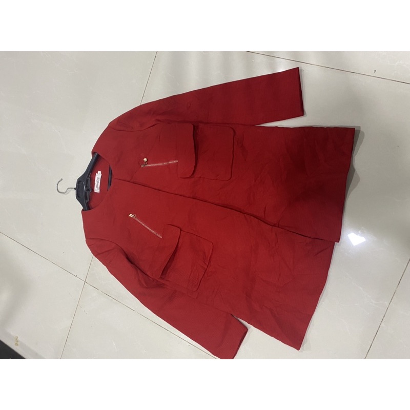 áo khoát  siêu phẩm màu đỏ