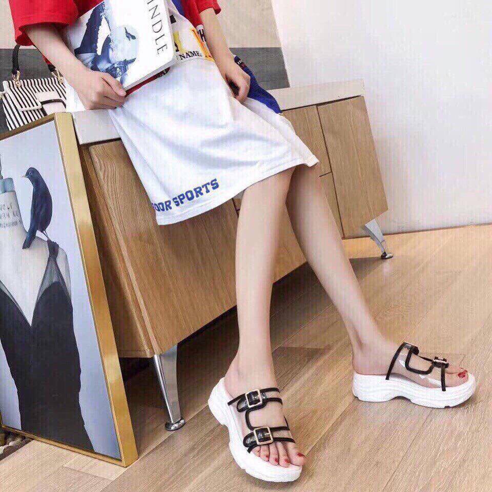 Dép quai ngang đế 4cm .