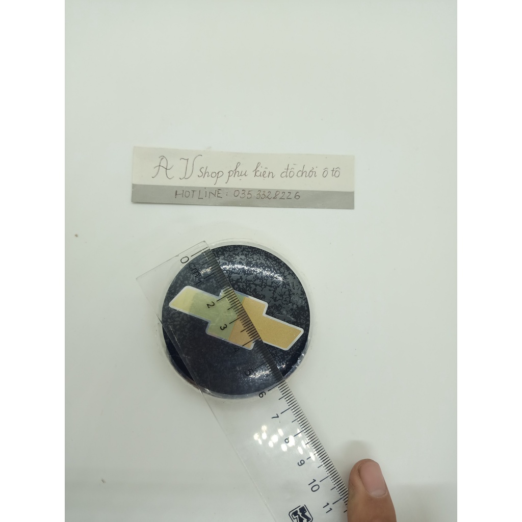 Logo chụp mâm bánh xe ô tô Chevrolet có đường kính lỗ lắp 63mm