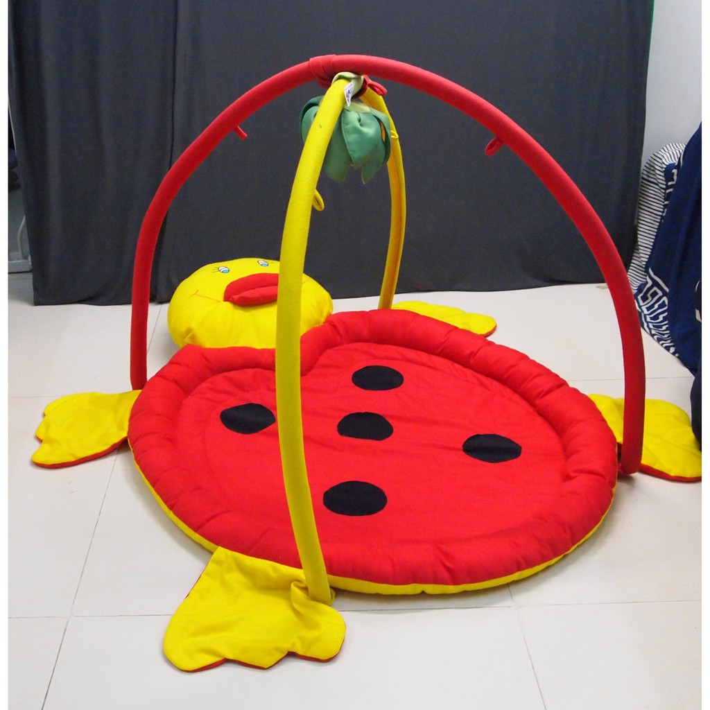 HÀNG CŨ - Thảm nằm chơi của bé: Gà con Baby Moov (Pháp)