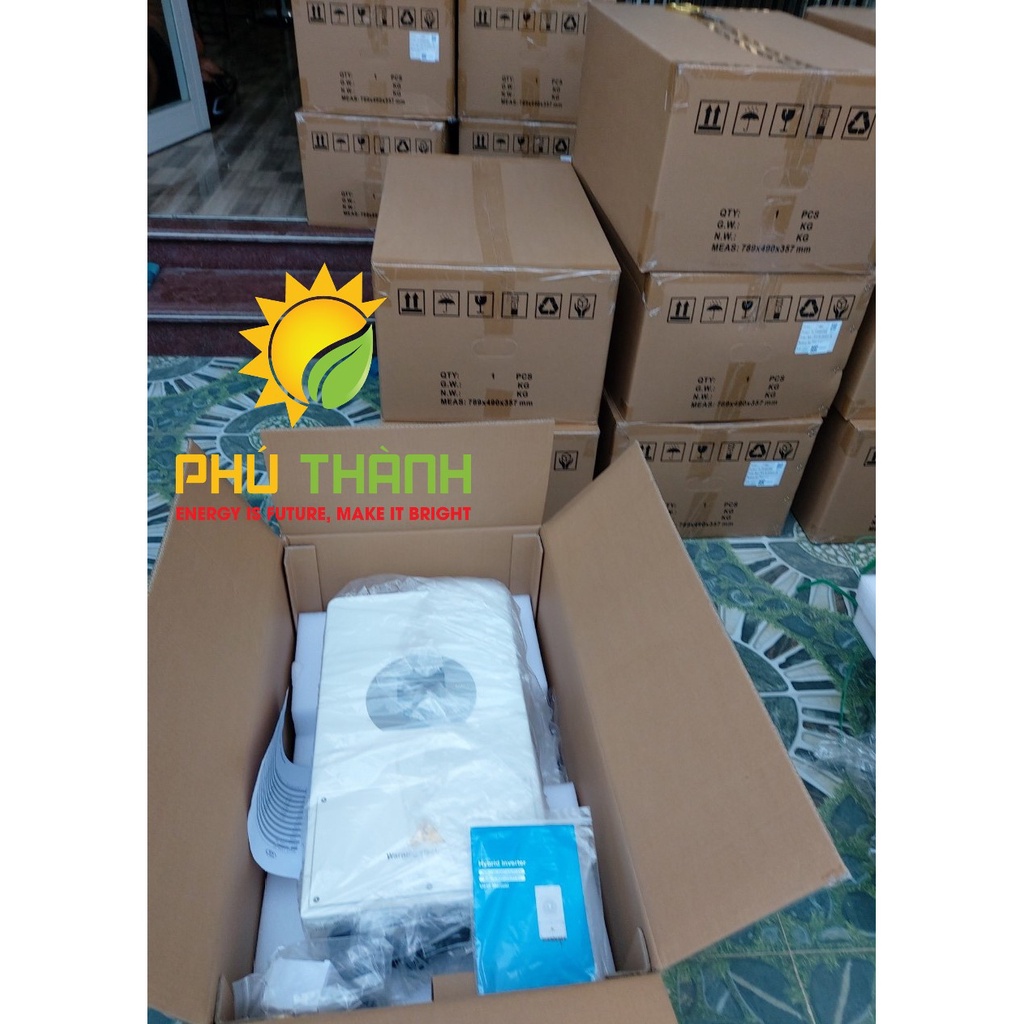 Biến tần hòa lưới lưu trữ Deye / Inverter DEYE 5KW 1 pha / 8KW 1 pha / 12KW 3 pha