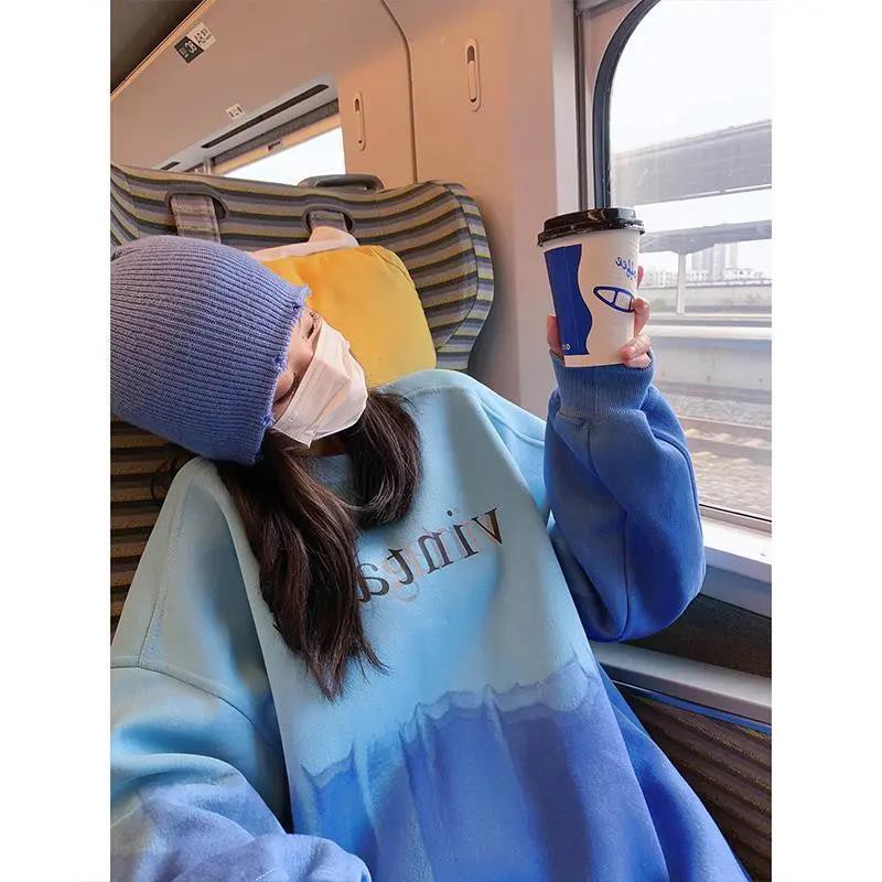 Áo Sweater Mỏng Dáng Rộng Màu Gradient Phong Cách Hàn Quốc Thời Trang Thu Đông Dành Cho Nữ 2021 | BigBuy360 - bigbuy360.vn