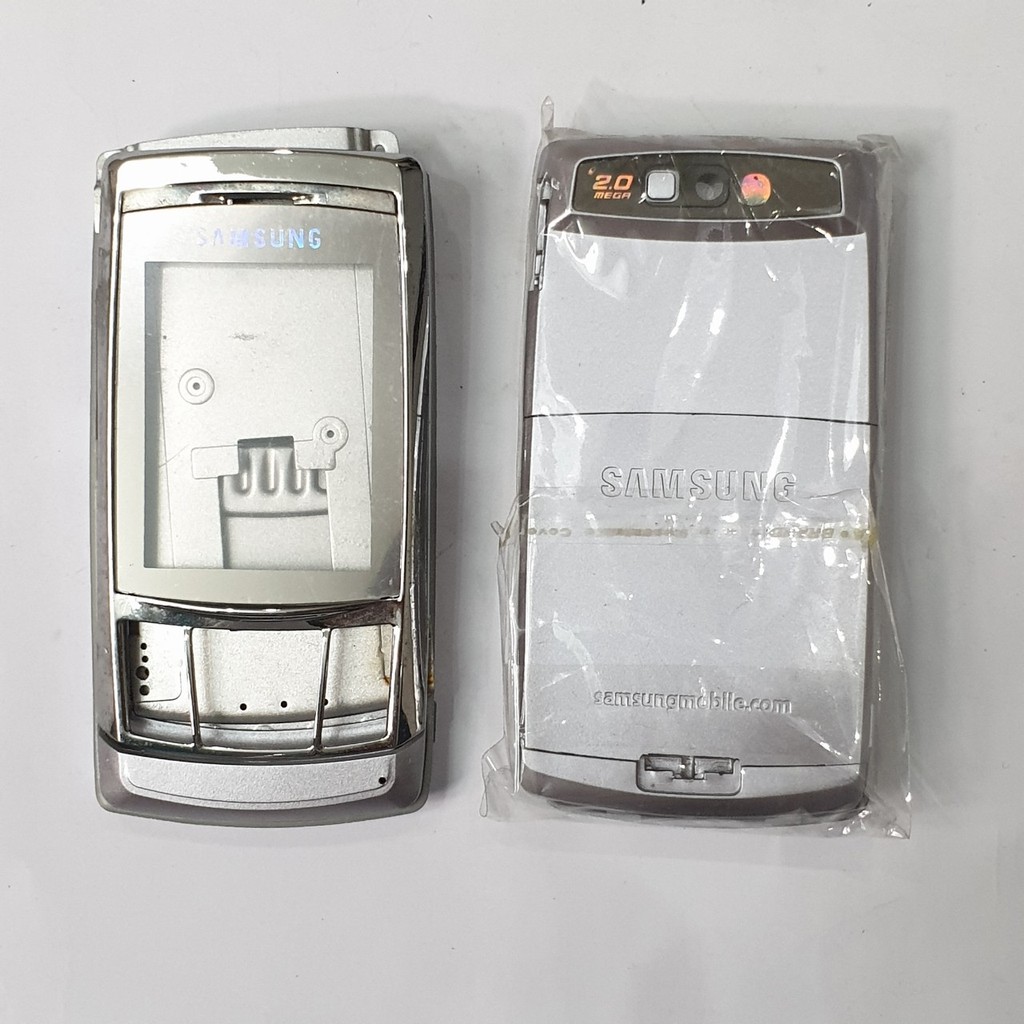 Vỏ Samsung D840 ( Có sườn - không phím )