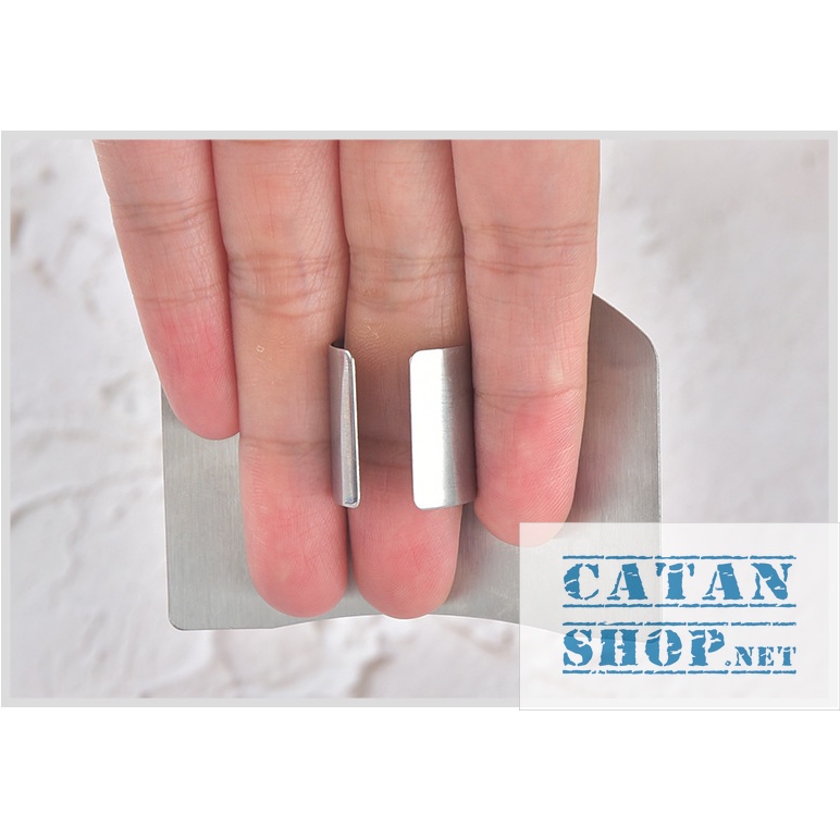 Dụng cụ bảo vệ ngón tay bằng inox khi nấu ăn cắt thái rau củ thịt  an toàn tiện lợi cho gia đình GD587-BVNInox-2ng