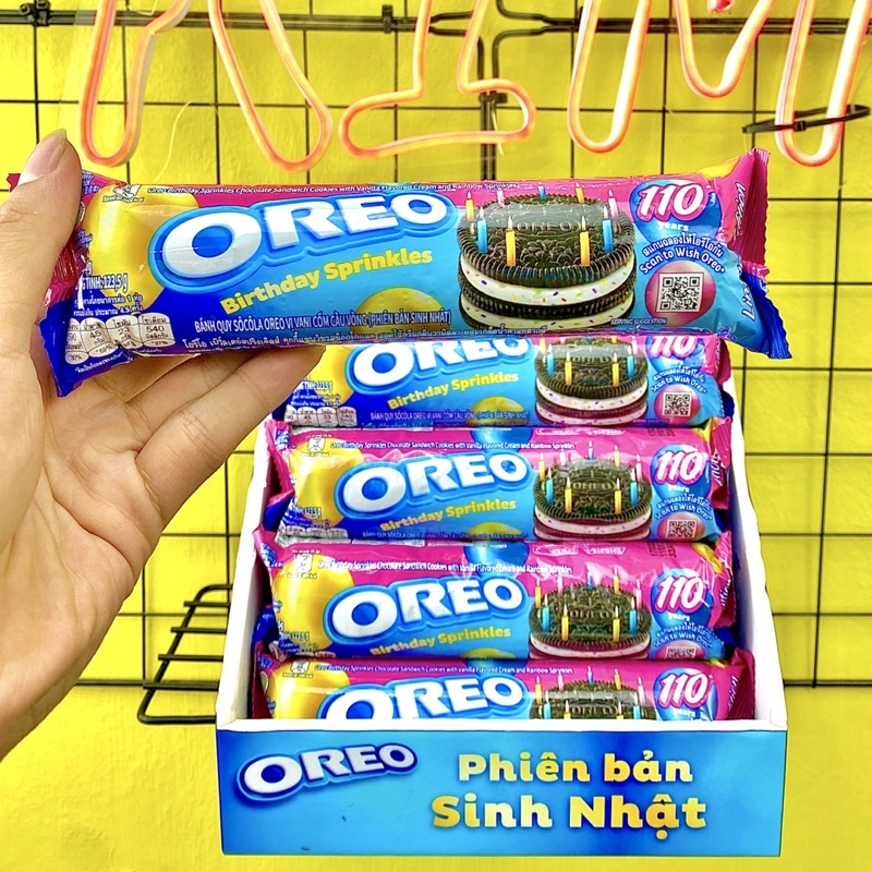 Bánh quy Oreo vị vani cốm cầu vồng(Birthday Sprinkles)