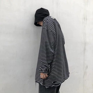 Striple disstress tee