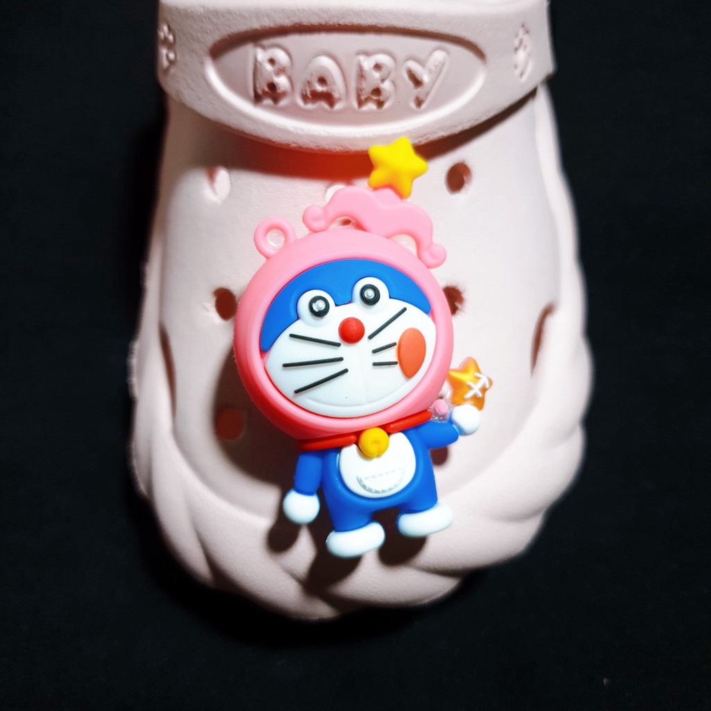 Nút gắn hkdesign/ phụ kiện trang trí/ loại nhựa 4D TO mẫu doremon trang trí dép sục (01 Cái)