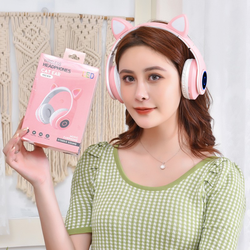 Quạt mini tay cầm tích điện hoặc cắm điện để bàn S P dung lượng pin 2000mAh xoay 3 mức gió giá rẻ