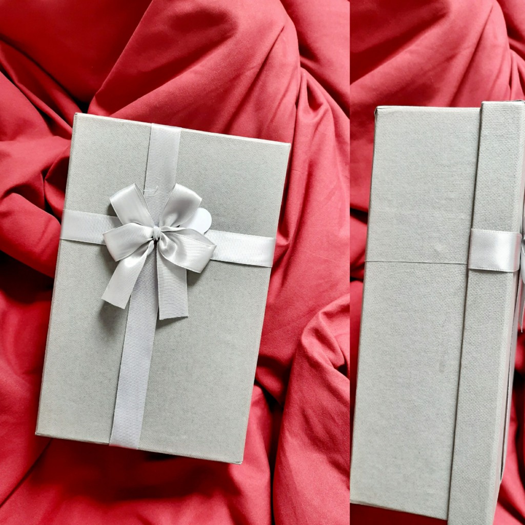 Hộp quà hình chữ nhật 23cmx13,5cmx8,5cm tặng kèm 1 túi (10gram) xốp | BigBuy360 - bigbuy360.vn