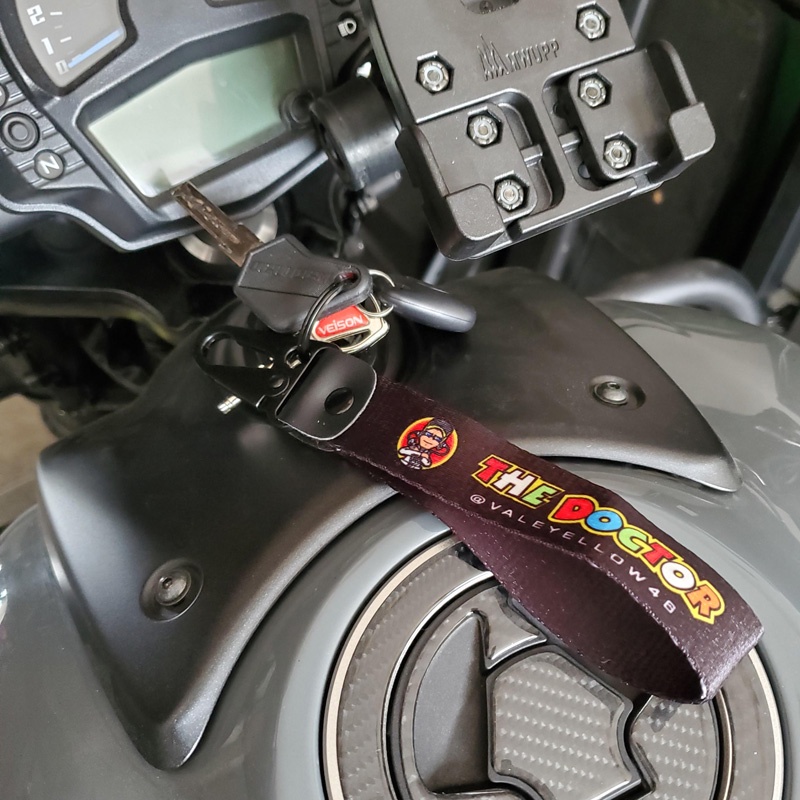 Móc Chìa Khóa Chống Thất Lạc Chuyên Dụng Cho Xe Mô Tô Honda ADV PCX MOTUL JDM AKRAPOVIC