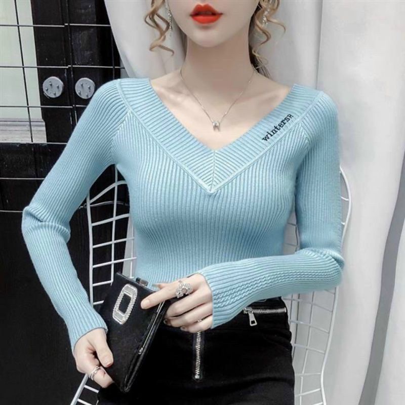 Áo thun cổ tim thêu chữ tay dài mặc được nhiều kiểu A15