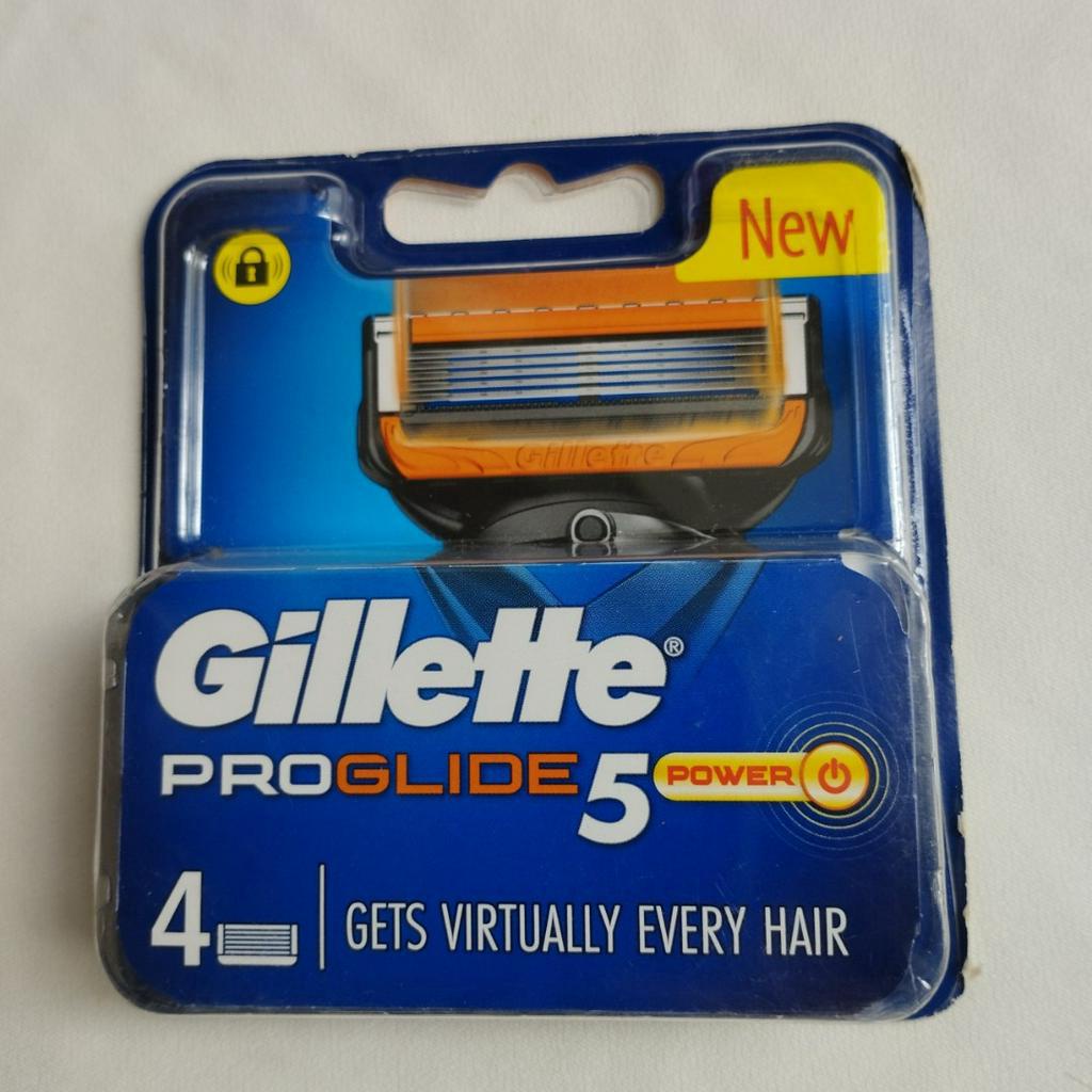 Dao cạo râu 5 lưỡi Gillette Proglide5 Power và set đầu thay