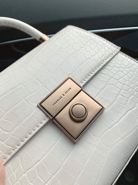 Túi CNKKK quai xách vân rắn bóng đẹp mẫu mới nhất