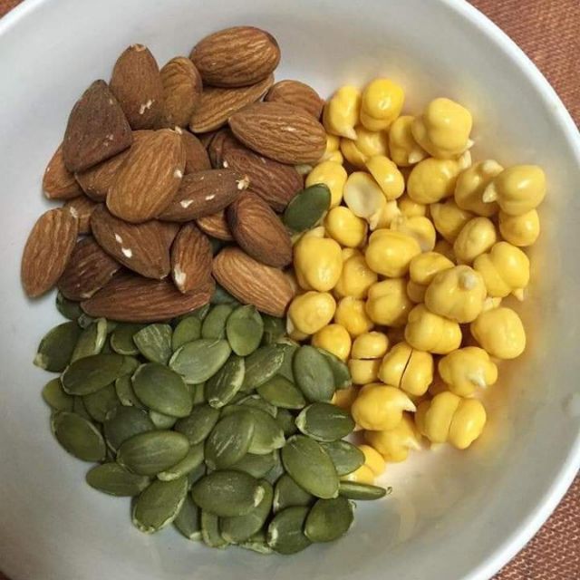 Com bo hạnh nhân+óc chó