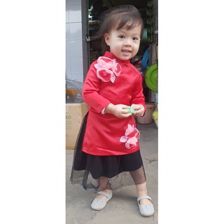 Áo dài cách tân cho bé gái