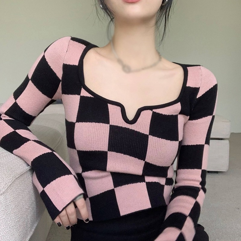 Áo Croptop Dệt Kim Họa Tiết Sọc Caro Phong Cách Thể Thao Cho Nữ