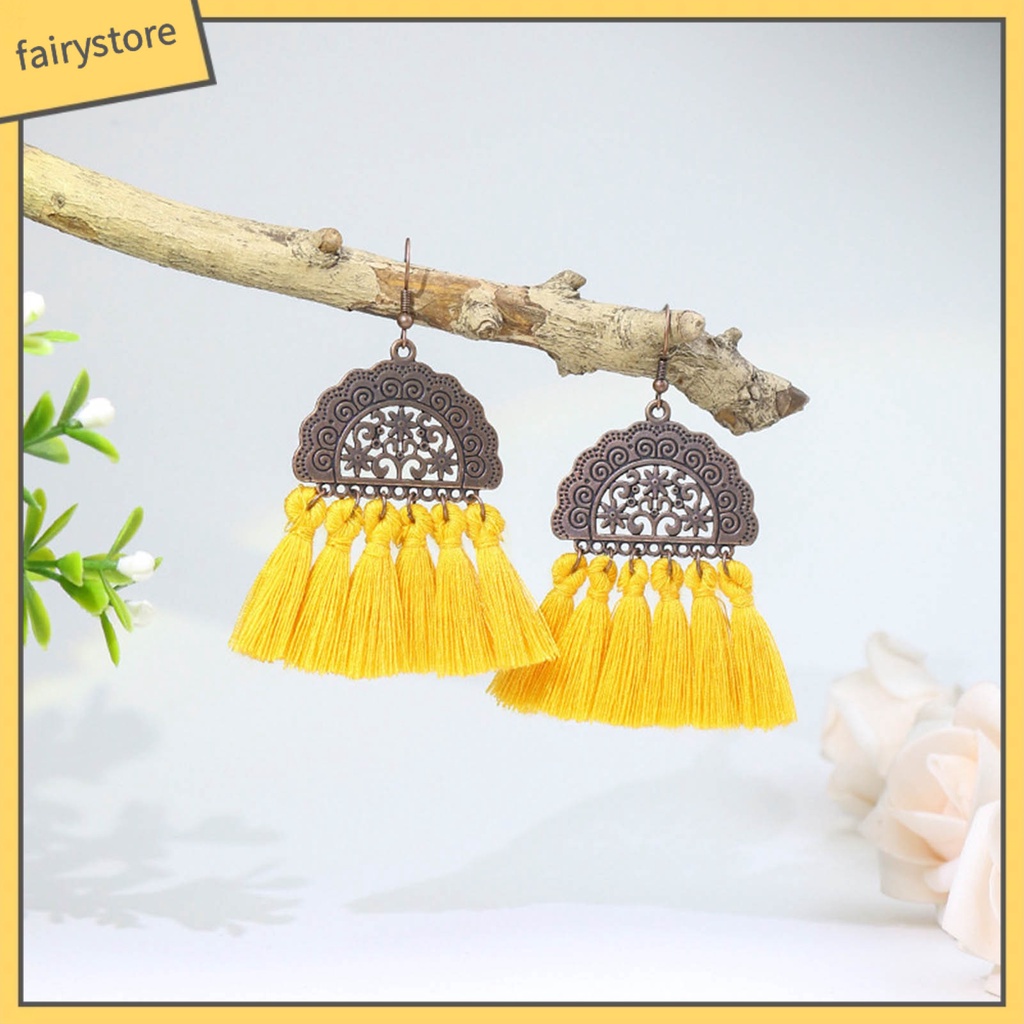 Khuyên tai nữ trang dáng dài tạo hình độc đáo thời trang