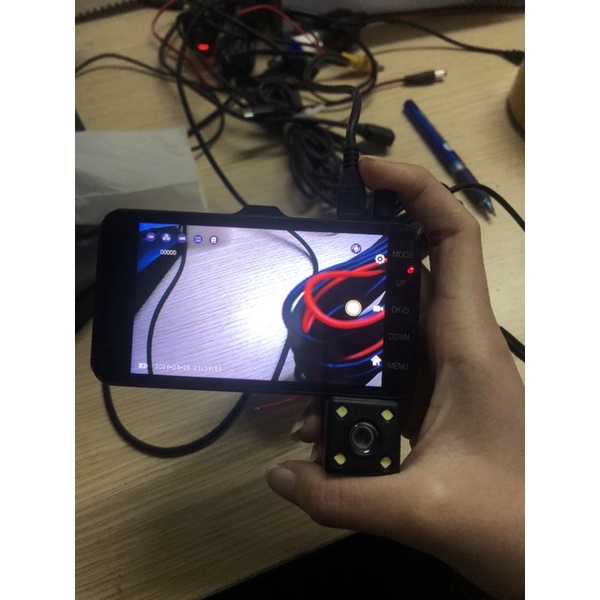 Cam hành trình cảm ứng trước sau