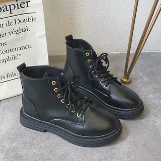 sẵn boots nữ dáng basic dễ phối đồ (giá thanh lý)
