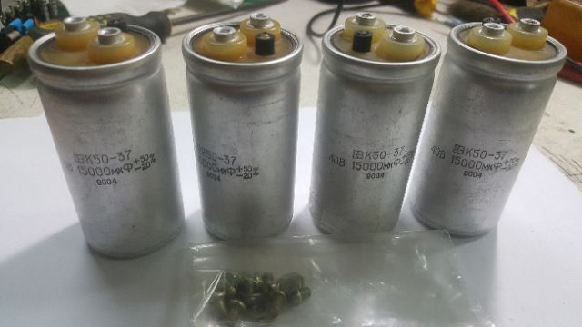 Tụ điện 15000uF 40V