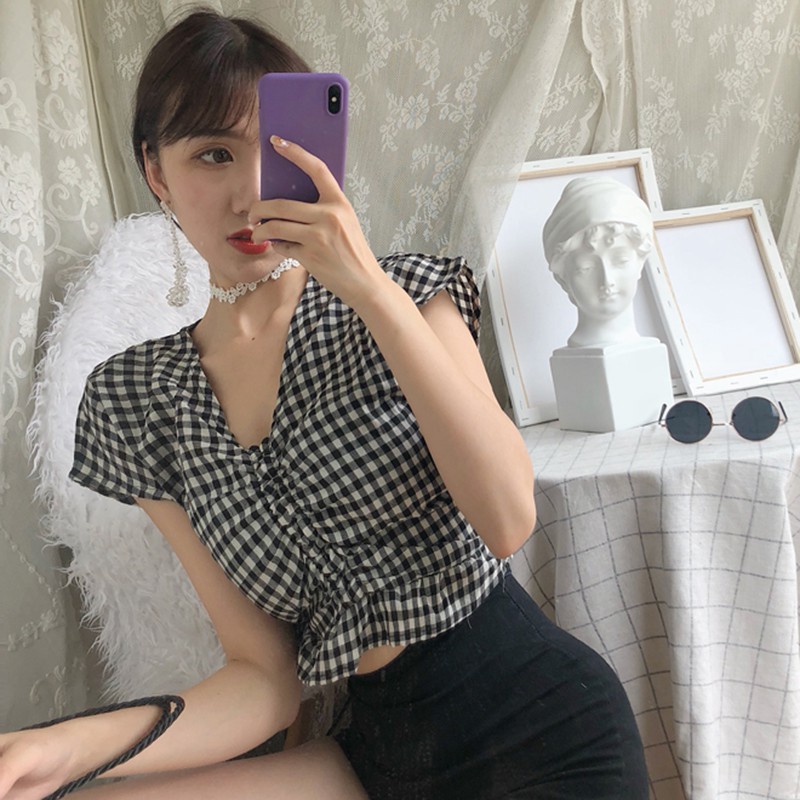 Áo kiểu cổ chữ V phối nơ thiết kế thanh lịch