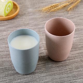 Ly đa năng bằng nhựa lúa mạch