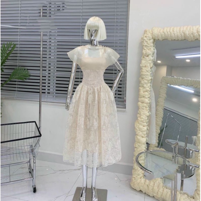 Đầm ren thêu thiết kế cao cấp
