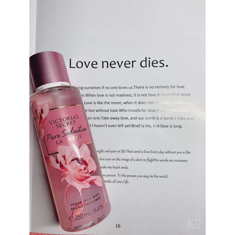 Xịt thơm Body Mist của hãng Victoria