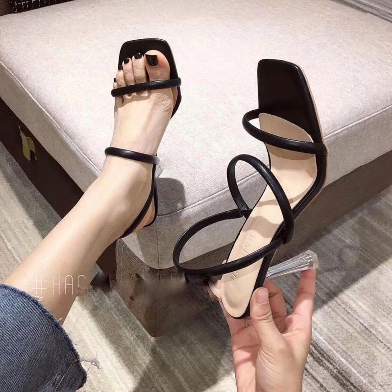SANDAL CNK QUAI MẢNH GÓT TRONG 7P SIÊU XINH