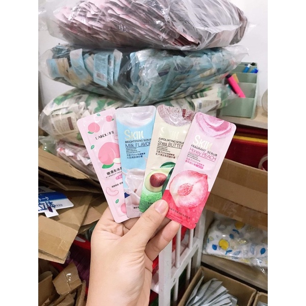 1gói tẩy tế bào chết mini 3gr bơ,đào,sữa Fenyi ,laikou🥑🍑🥛