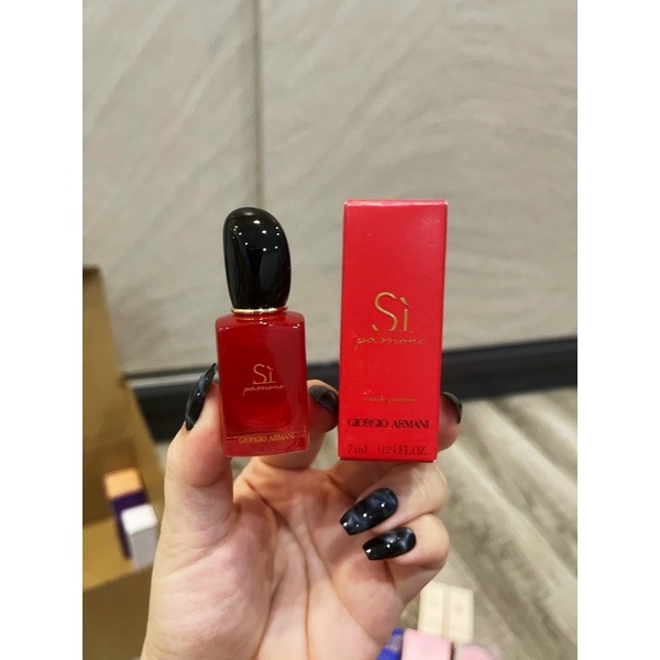 Nước hoa sì đỏ chai mini 7ml