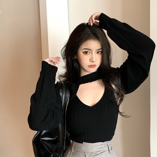 Porozi  Áo len nữ cổ tròn hở lưng phong cách Hàn Quốc