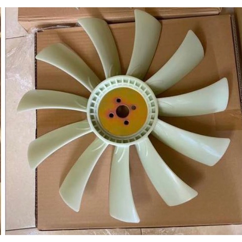 Cánh quạt 11 cánh 4TNV94 lắp máy xúc 55 - Thổi ra