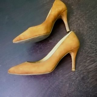 Size 37 Pass Giày MANGO cao gót đinh authentic màu nâu da lộn