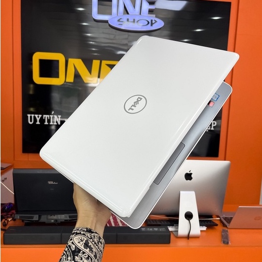 Laptop Dell inspiron 15 5567 Core i5 7200U/ Ram 16Gb/ Card đồ họa rời Radeon R7 M445 4Gb .