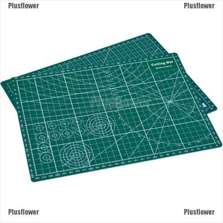 Bảng cắt làm đồ thủ công tự liền bằng PVC cỡ A4 30x22cm