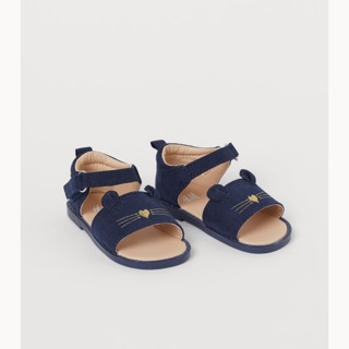 Sandal HM mèo đen, chuẩn Auth/Us có sẵn