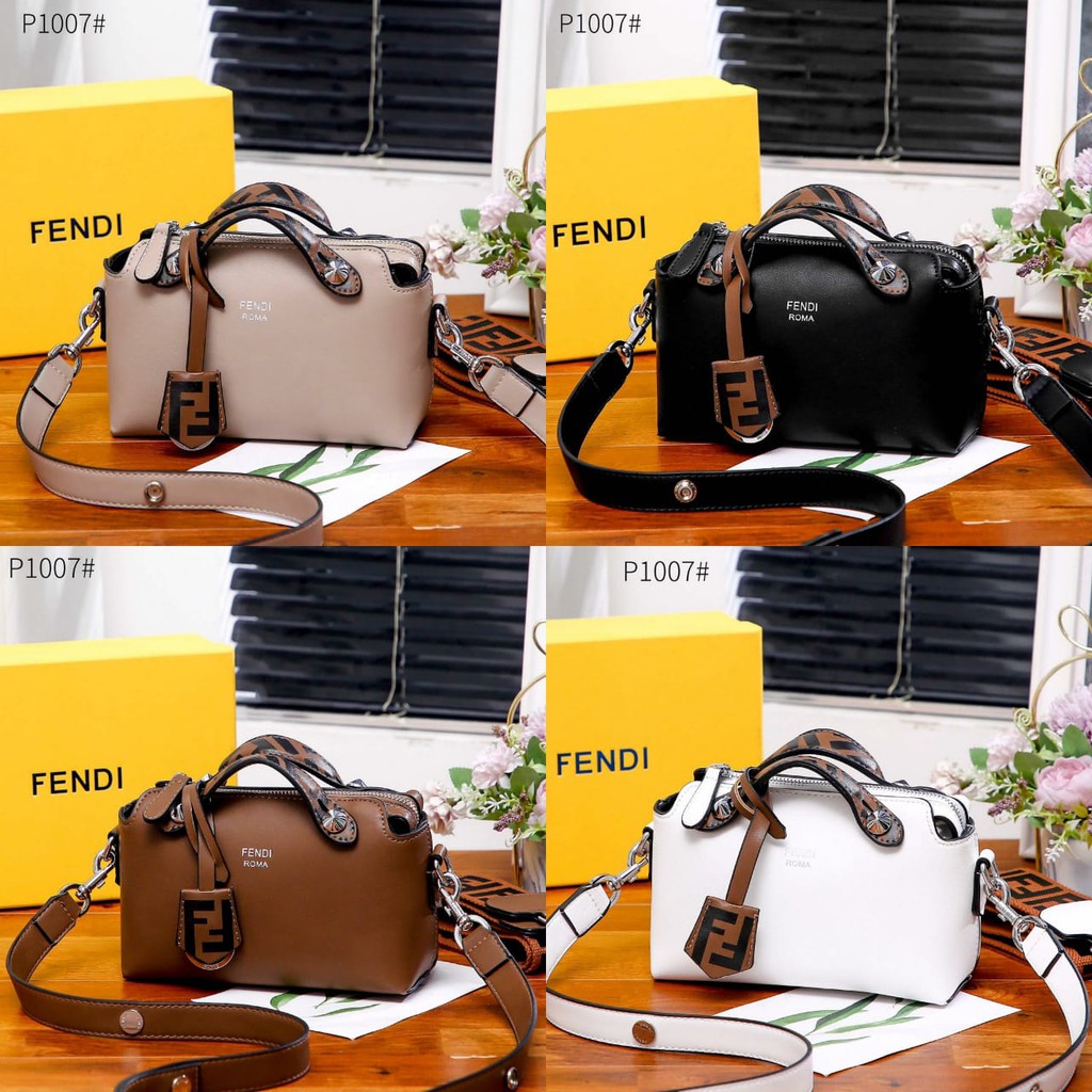 Tay cầm bằng da Fendi kèm dây đeo vải Canvas P1007 IMPORT