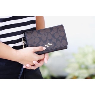 Ví Coach xuất xịn