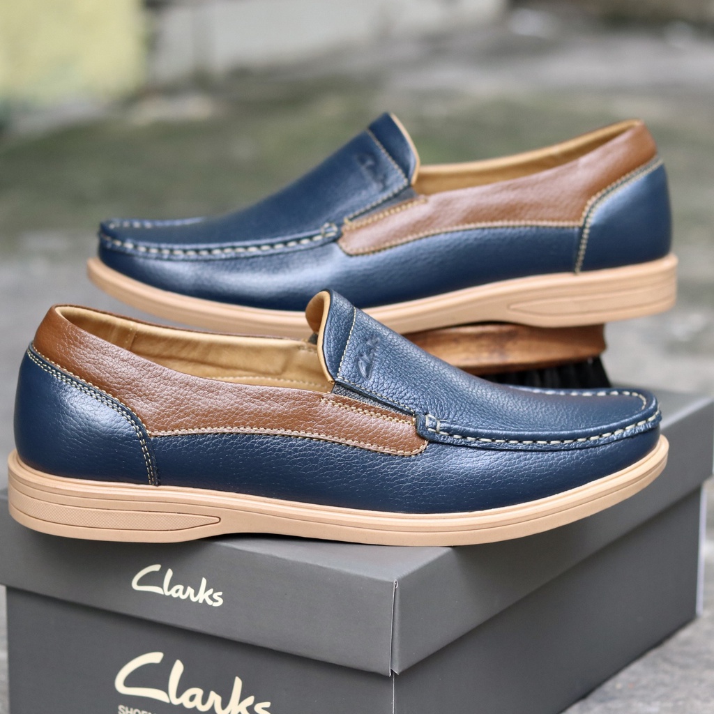 Giày Clarks GCL-05 Nhập khẩu Thailand chính hãng . Da bò thật 100%, bảo hành chính hãng lên đến 24 tháng
