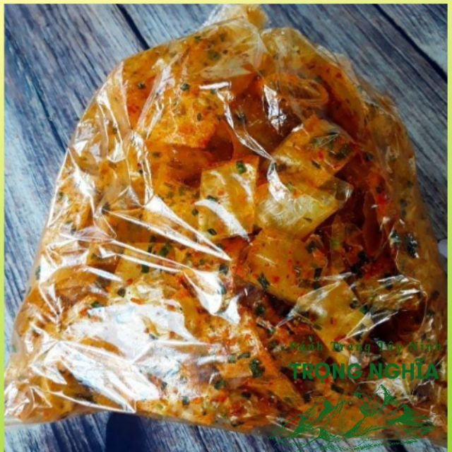 Bánh tráng trộn cuộn sa tế