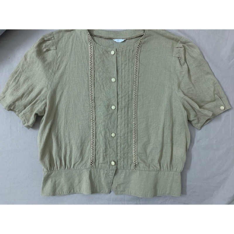 Áo croptop kiểu vintage