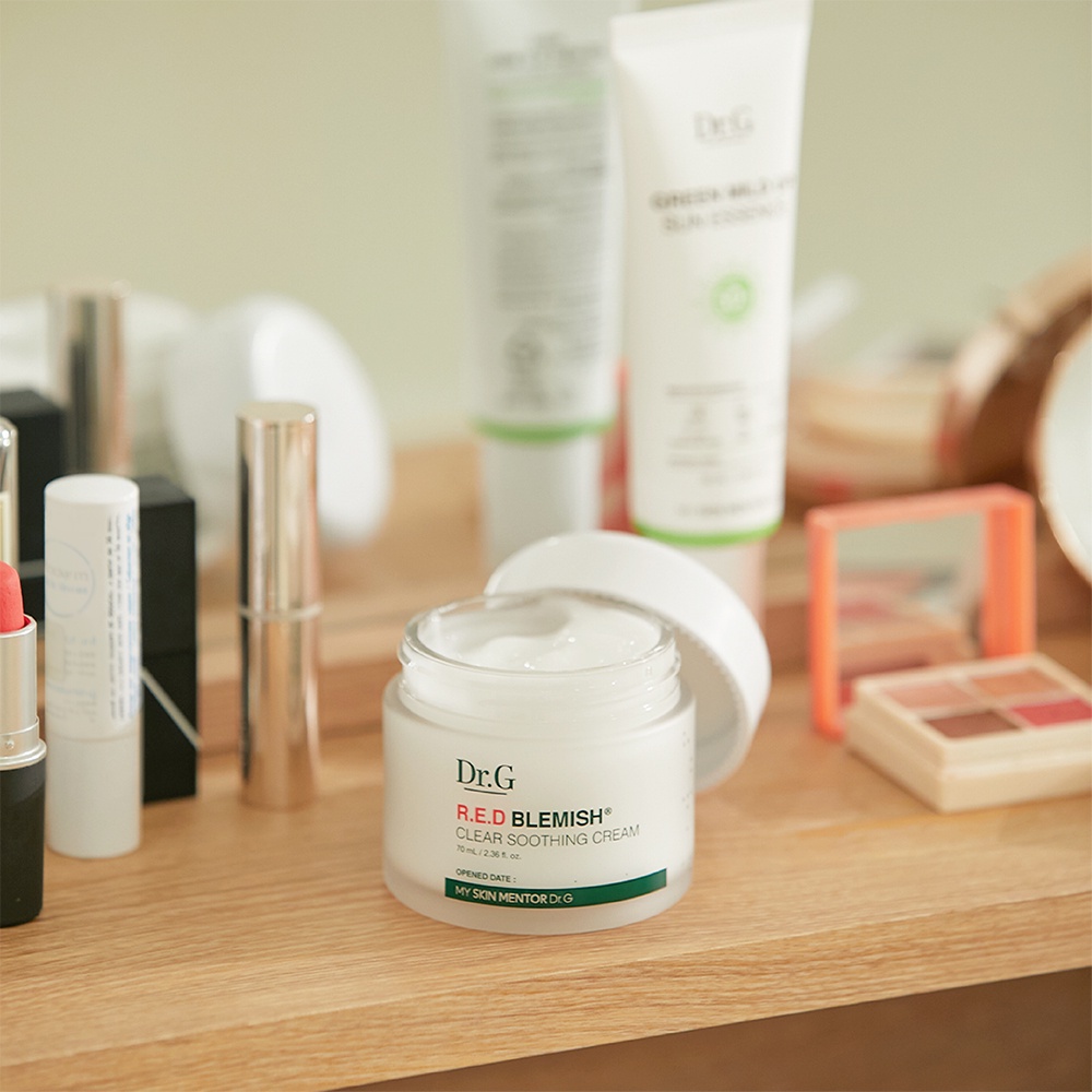 Kem dưỡng DR.G R.E.D Blemish Clear Soothing Cream 70ml