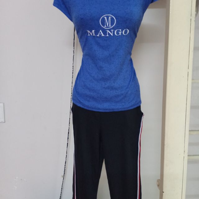 4b quần áo+2 áo